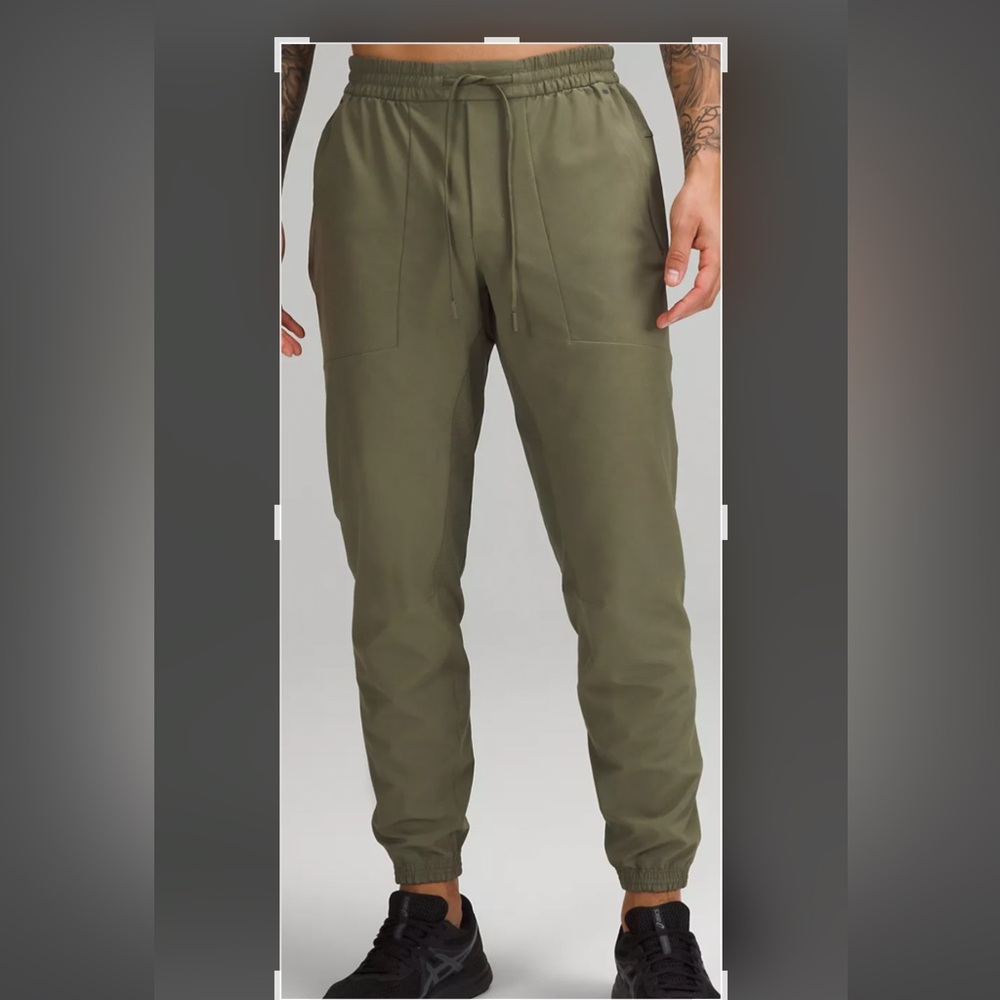 License to Train Mens Joggers M